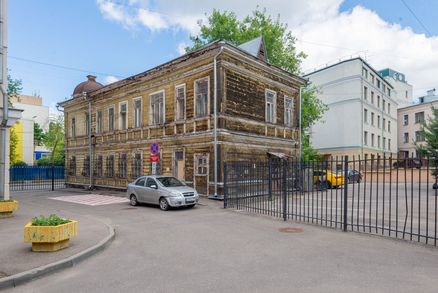 Особняк на Денисовском